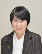 金井敏代　写真